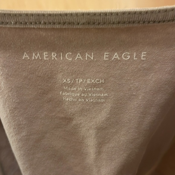 American Eagle- Square-neck tank top - Picture 3 of 3